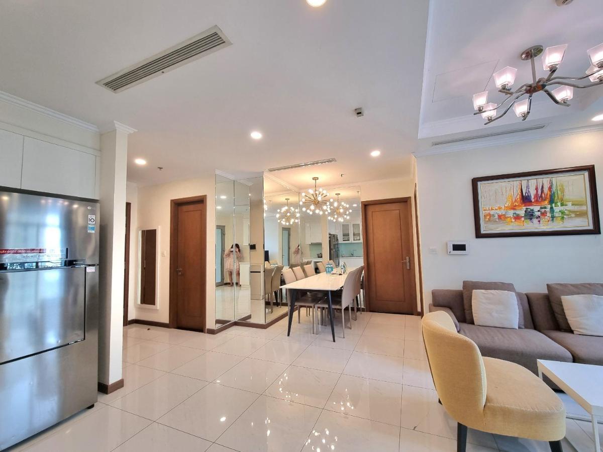 Enay Apartment - Vinhomes Central Park - Landmark Ho Si Minh-város Kültér fotó