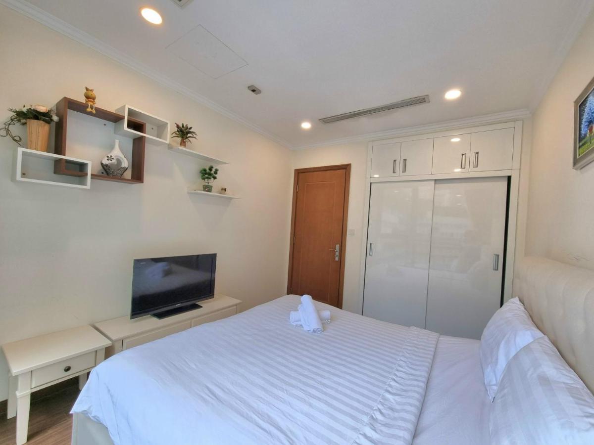 Enay Apartment - Vinhomes Central Park - Landmark Ho Si Minh-város Kültér fotó